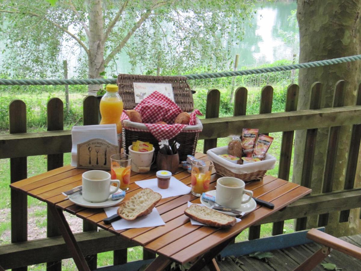 Camping Belle Riviere Chaniers Exteriér fotografie