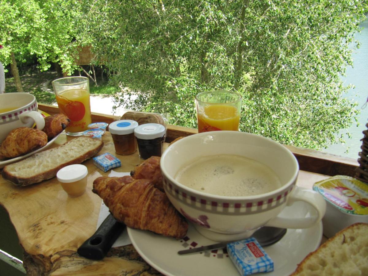 Camping Belle Riviere Chaniers Exteriér fotografie