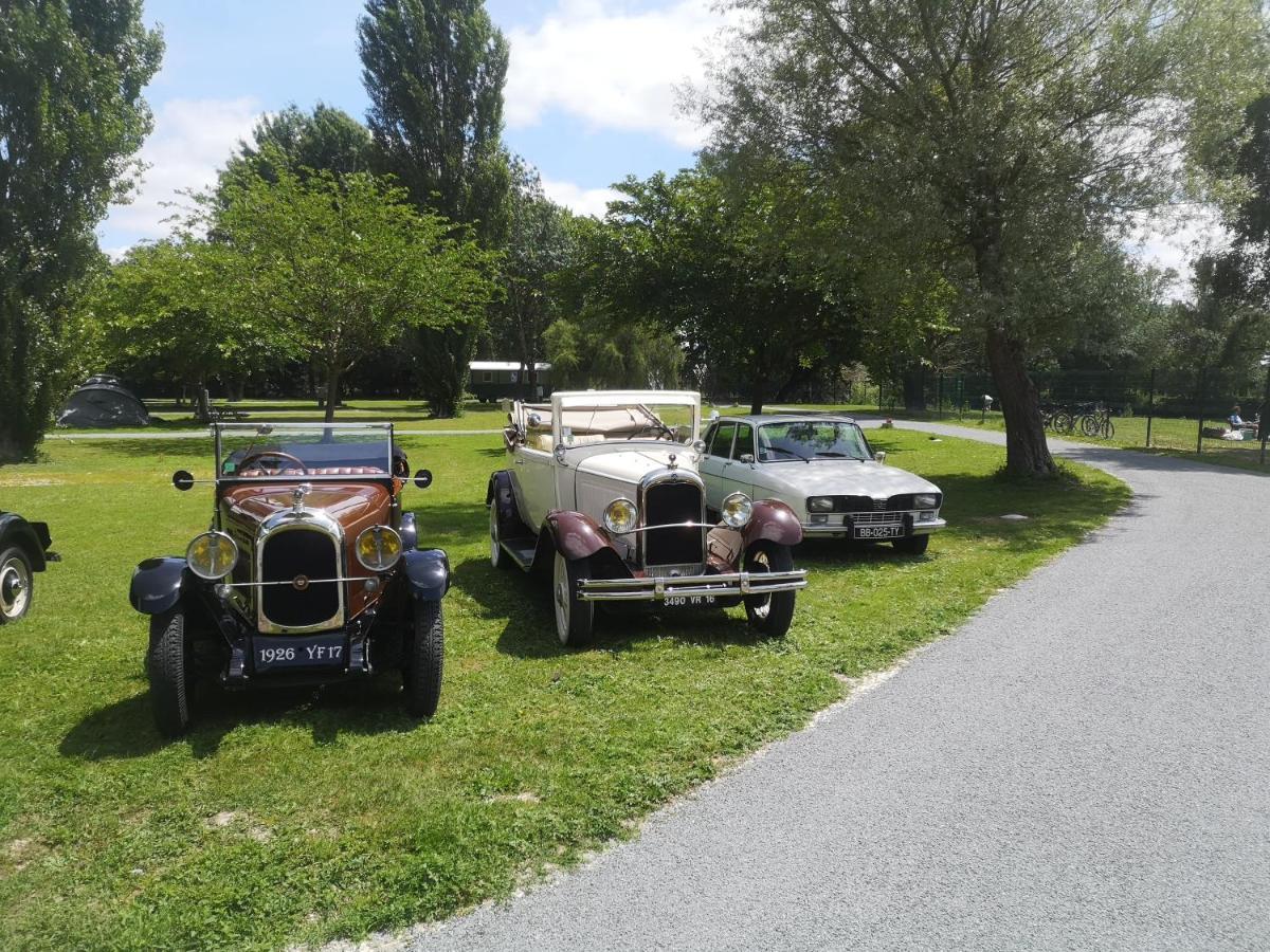 Camping Belle Riviere Chaniers Exteriér fotografie