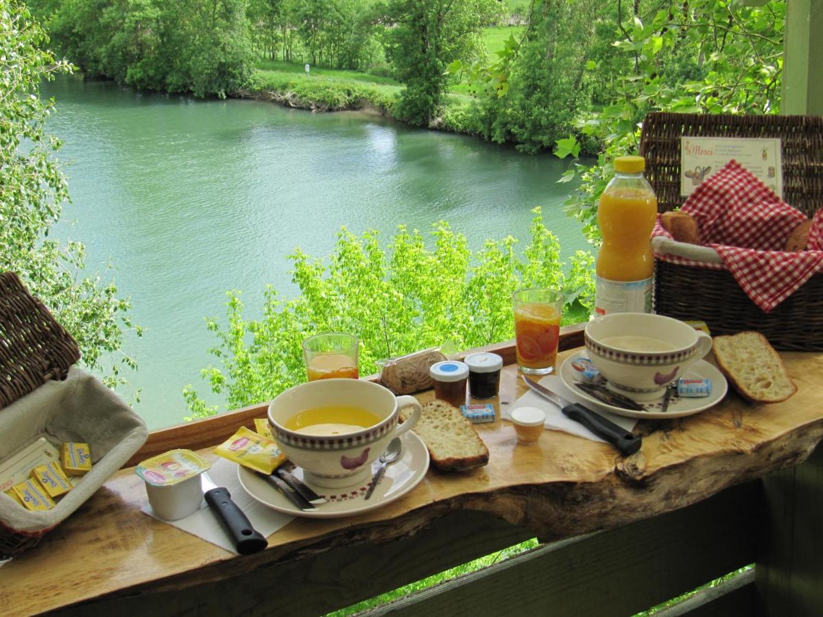 Camping Belle Riviere Chaniers Exteriér fotografie