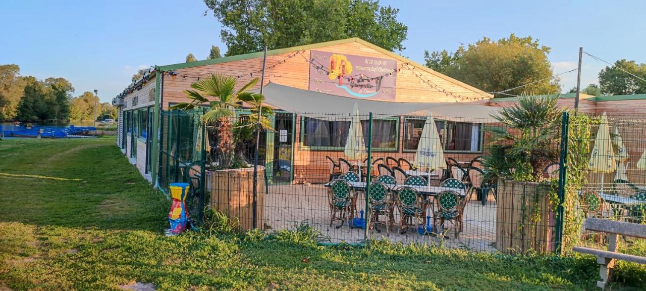 Camping Belle Riviere Chaniers Exteriér fotografie