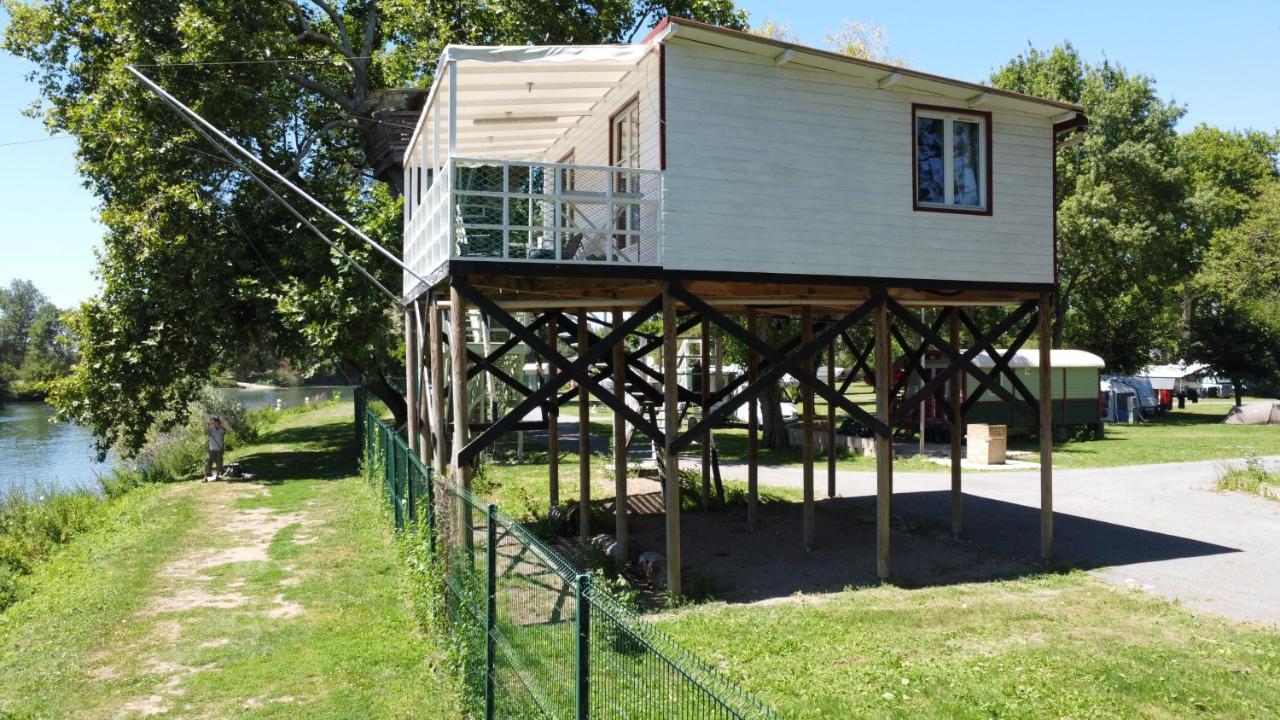 Camping Belle Riviere Chaniers Exteriér fotografie